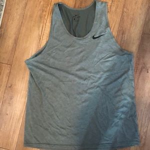 Nike Dri Fit Tank Size XL
